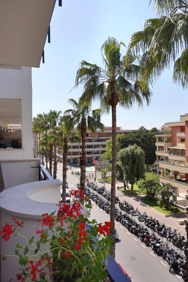 Piazza Lauro Suites Сорренто Экстерьер фото