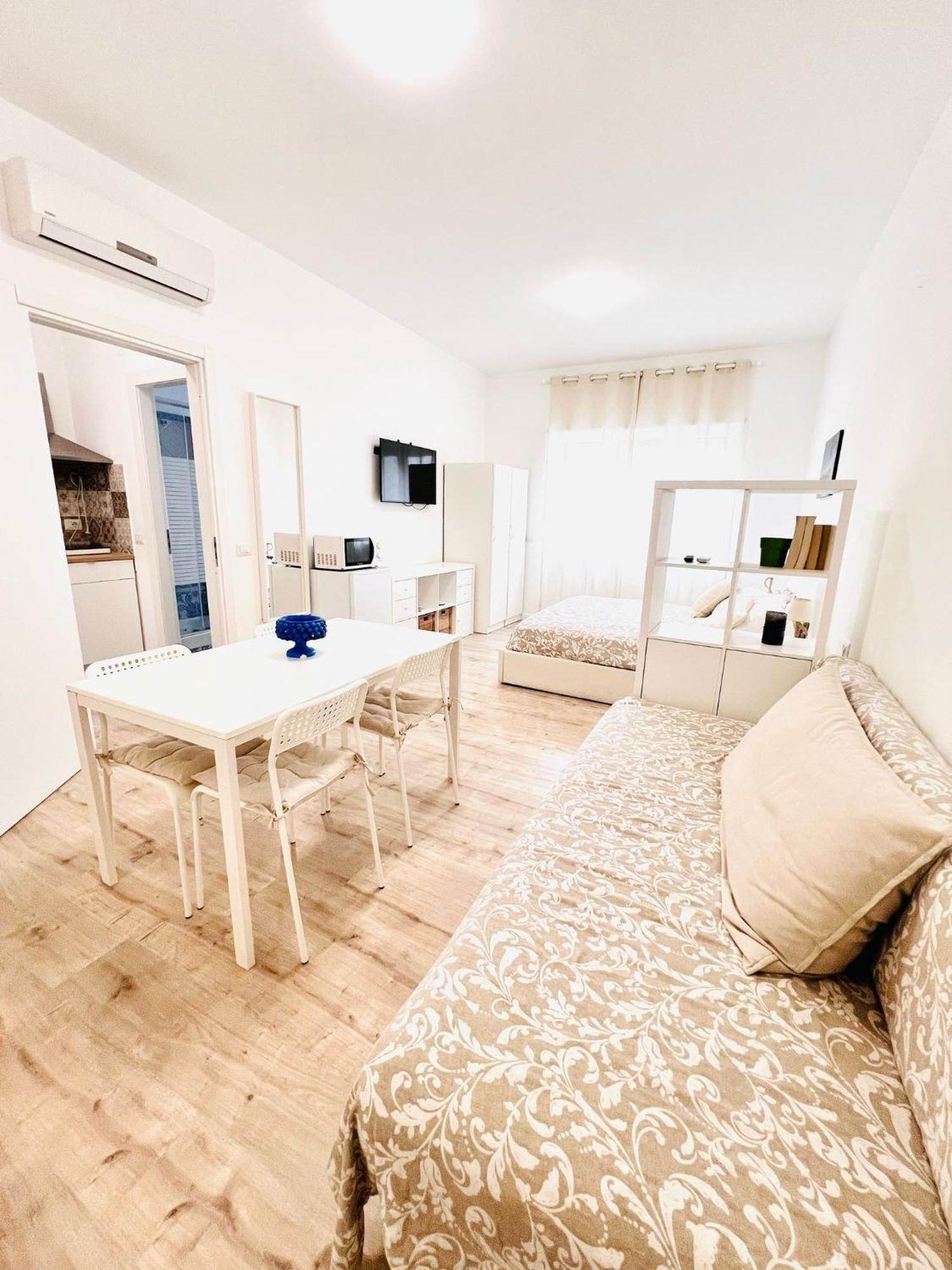 Piazza Lauro Suites Сорренто Экстерьер фото